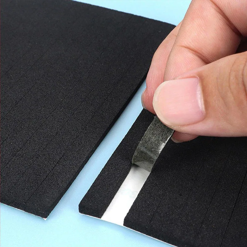 Foam perimeter seal with release liner