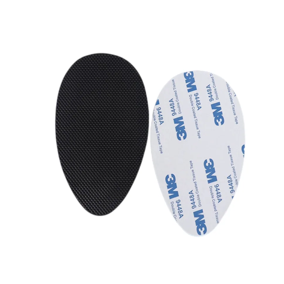 Precision rubber pad with internal feature